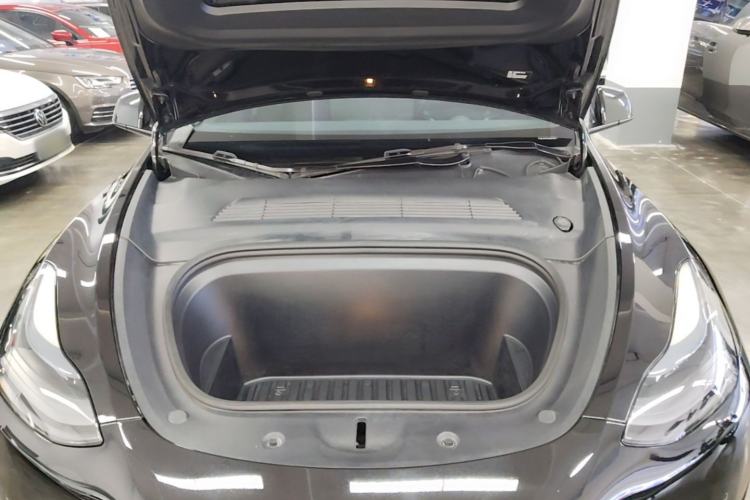 Used Tesla Model Y 2022 Performance High-Performance All-Wheel-Drive Version Engine Bay