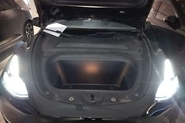 Used Tesla Model Y 2022 Revised Version Long-Range All-Wheel Drive Engine Bay