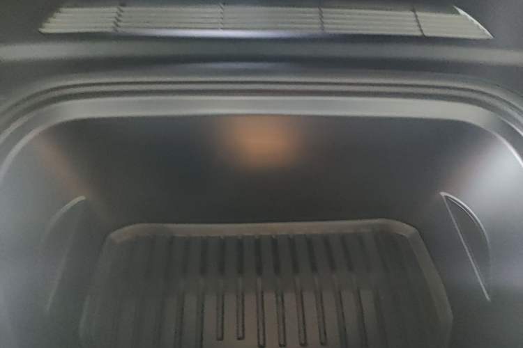 Used Tesla Model Y 2022 Revised Version Rear-Wheel Drive Engine Bay