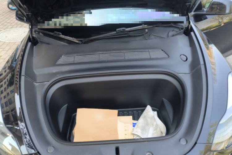 Used Tesla Model Y 2022 Rear-Wheel-Drive Version Engine Bay