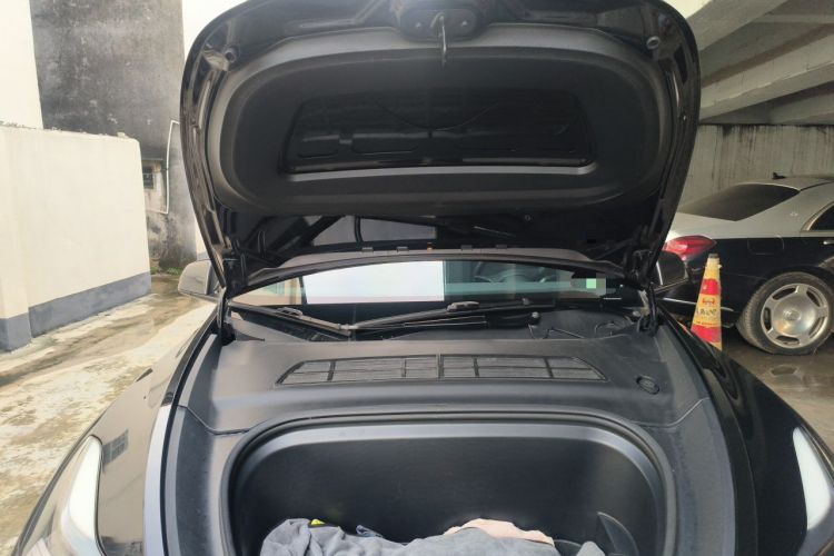 Used Tesla Model Y 2022 Performance High-Performance All-Wheel-Drive Version Engine Bay