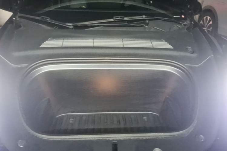 Used Tesla Model Y 2022 Revised Version Rear-Wheel Drive Engine Bay