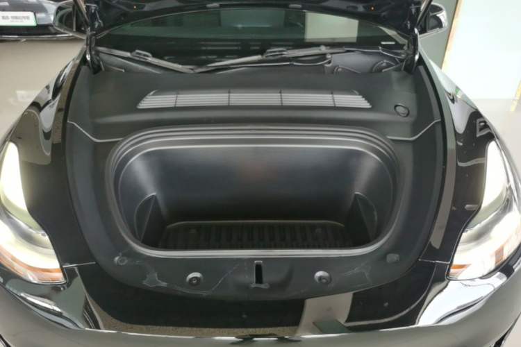 Used Tesla Model Y 2022 Revised Version Rear-Wheel Drive Engine Bay