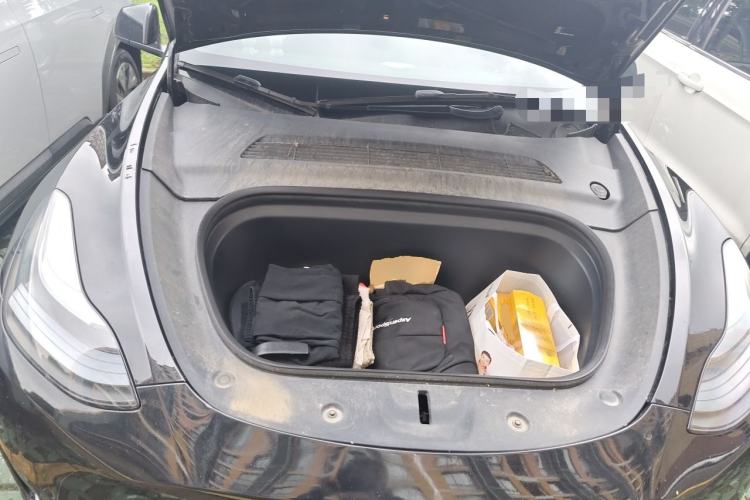 Used Tesla Model Y 2022 Rear-Wheel-Drive Version Engine Bay