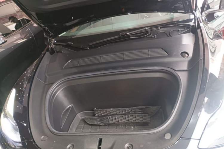 Used Tesla Model Y 2022 Long-Range All-Wheel-Drive Version Engine Bay