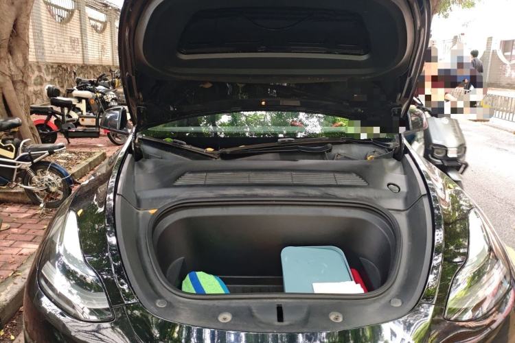 Used Tesla Model Y 2022 Rear-Wheel-Drive Version Engine Bay