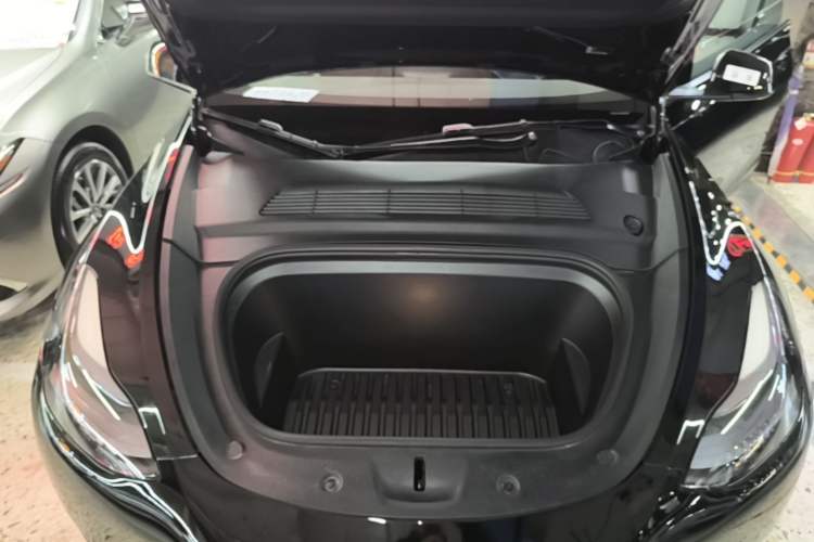 Used Tesla Model Y 2022 Revised Version Rear-Wheel Drive Engine Bay