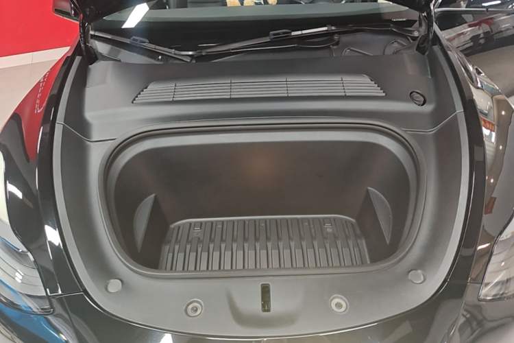 Used Tesla Model Y 2022 Long-Range All-Wheel-Drive Version Engine Bay