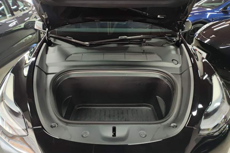 Used Tesla Model Y 2022 Revised Version Rear-Wheel Drive Engine Bay