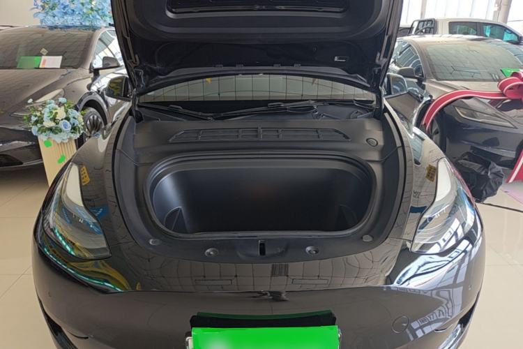 Used Tesla Model Y 2022 Rear-Wheel-Drive Version Engine Bay