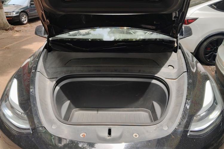 Used Tesla Model Y 2022 Revised Version Rear-Wheel Drive Engine Bay