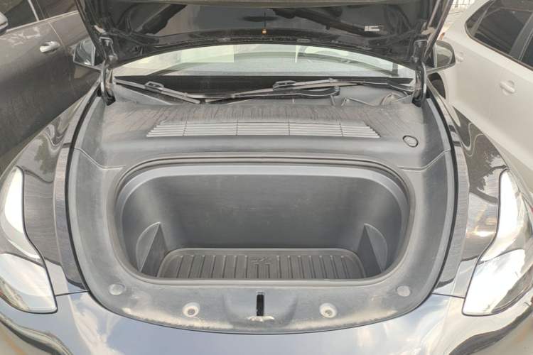Used Tesla Model Y 2022 Long-Range All-Wheel-Drive Version Engine Bay