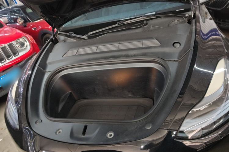 Used Tesla Model Y 2022 Long-Range All-Wheel-Drive Version Engine Bay