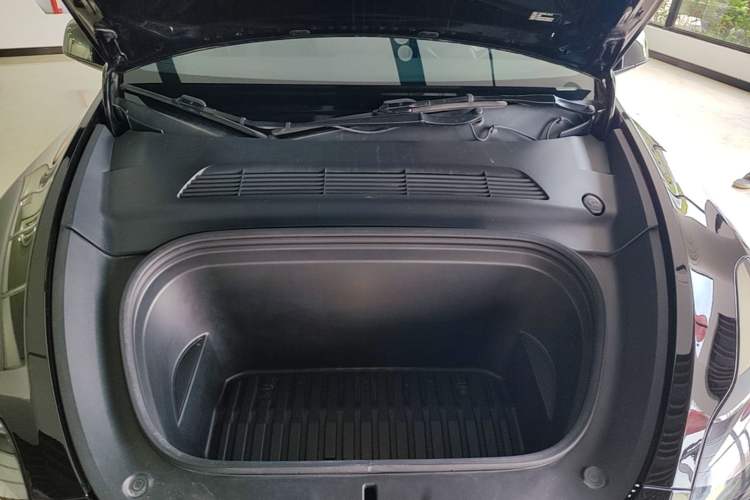 Used Tesla Model Y 2022 Long-Range All-Wheel-Drive Version Engine Bay