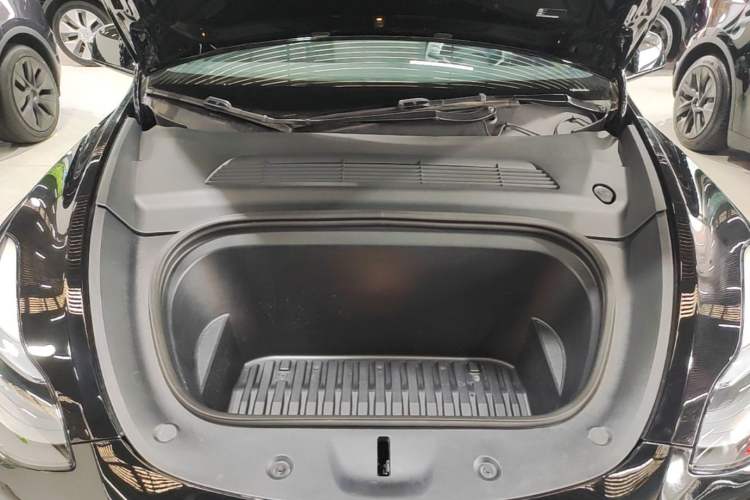 Used Tesla Model Y 2022 Revised Version Rear-Wheel Drive Engine Bay