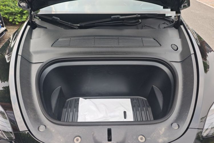Used Tesla Model Y 2022 Revised Version Rear-Wheel Drive Engine Bay