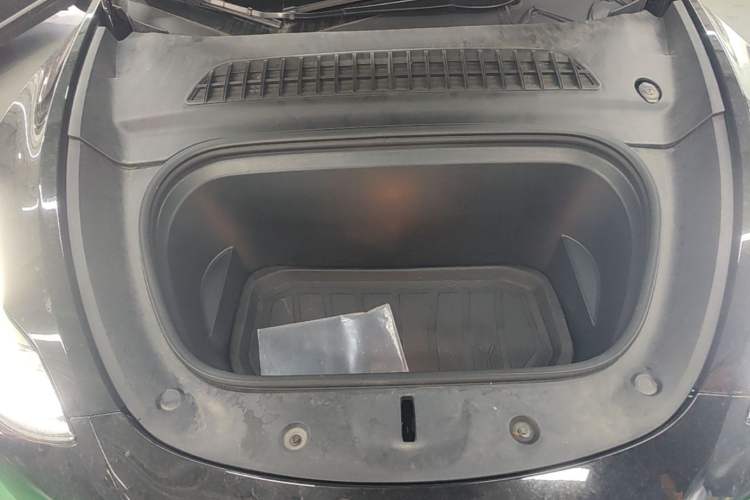 Used Tesla Model Y 2022 Revised Version Long-Range All-Wheel Drive Engine Bay