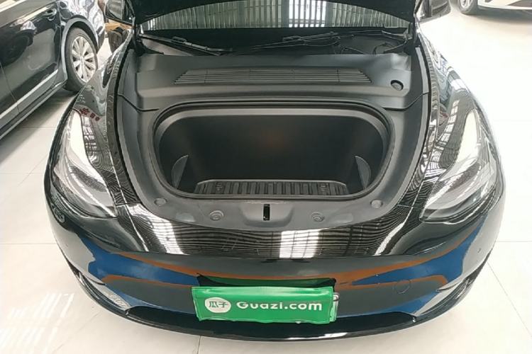 Used Tesla Model Y 2022 Rear-Wheel-Drive Version Engine Bay