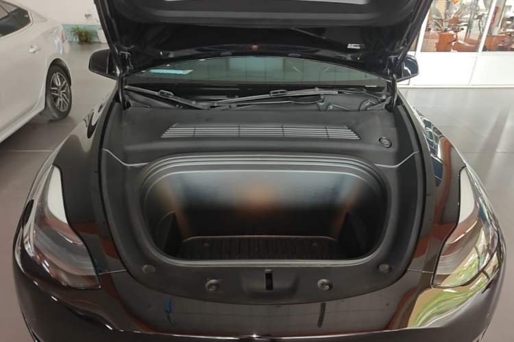 Used Tesla Model Y 2022 Long-Range All-Wheel-Drive Version Engine Bay