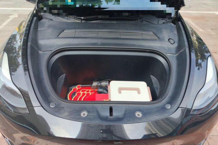 Used Tesla Model Y 2022 Rear-Wheel-Drive Version Engine Bay