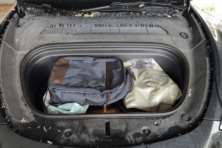 Used Tesla Model Y 2022 Rear-Wheel-Drive Version Engine Bay