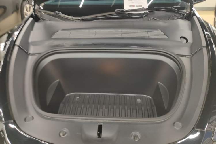 Used Tesla Model Y 2022 Revised Version Long-Range All-Wheel Drive Engine Bay