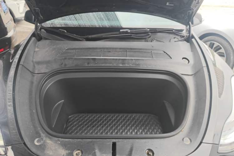 Used Tesla Model Y 2022 Revised Version Rear-Wheel Drive Engine Bay