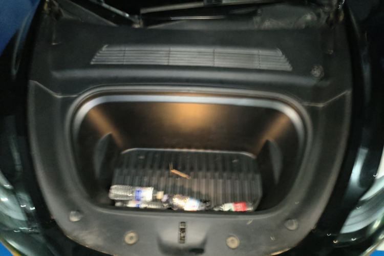 Used Tesla Model Y 2022 Rear-Wheel-Drive Version Engine Bay