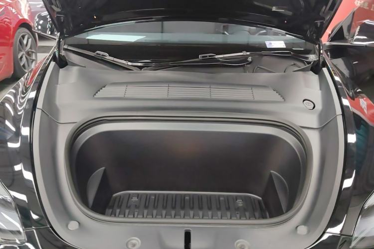 Used Tesla Model Y 2022 Revised Version Rear-Wheel Drive Engine Bay