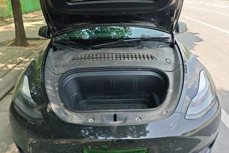 Used Tesla Model Y 2022 Revised Version Rear-Wheel Drive Engine Bay