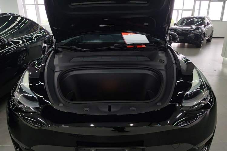 Used Tesla Model Y 2022 Revised Version Long-Range All-Wheel Drive Engine Bay
