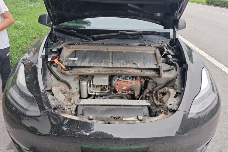 Used Tesla Model Y 2022 Performance High-Performance All-Wheel-Drive Version Engine Bay