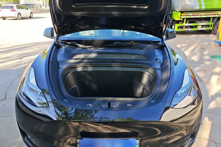 Used Tesla Model Y 2022 Rear-Wheel-Drive Version Engine Bay