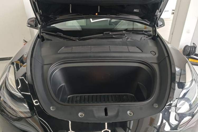 Used Tesla Model Y 2022 Revised Version Long-Range All-Wheel Drive Engine Bay