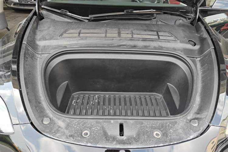 Used Tesla Model Y 2022 Long-Range All-Wheel-Drive Version Engine Bay