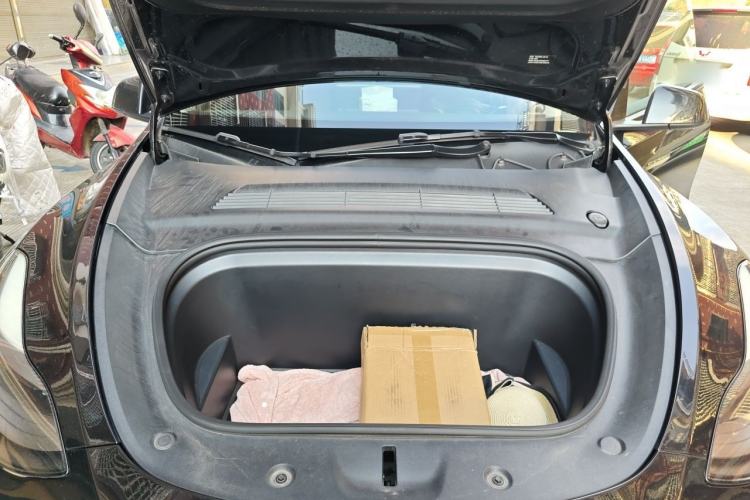 Used Tesla Model Y 2022 Long-Range All-Wheel-Drive Version Engine Bay