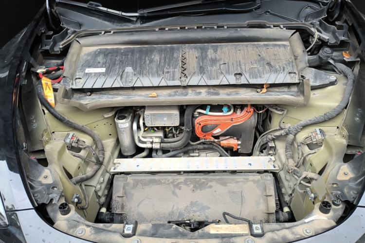 Used Tesla Model Y 2022 Revised Version Long-Range All-Wheel Drive Engine Bay