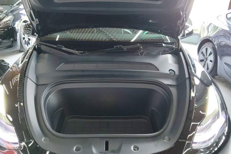 Used Tesla Model Y 2022 Revised Version Rear-Wheel Drive Engine Bay