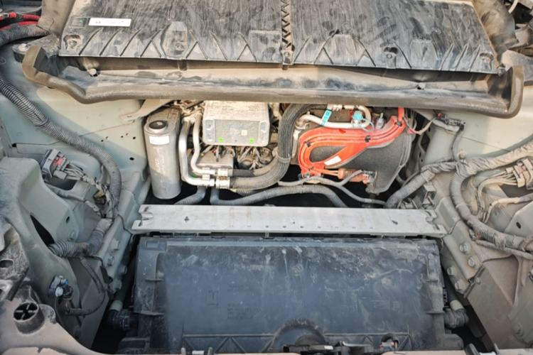 Used Tesla Model Y 2022 Rear-Wheel-Drive Version Engine Bay
