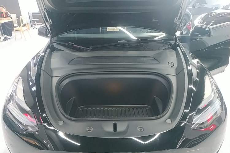 Used Tesla Model Y 2022 Revised Version Rear-Wheel Drive Engine Bay