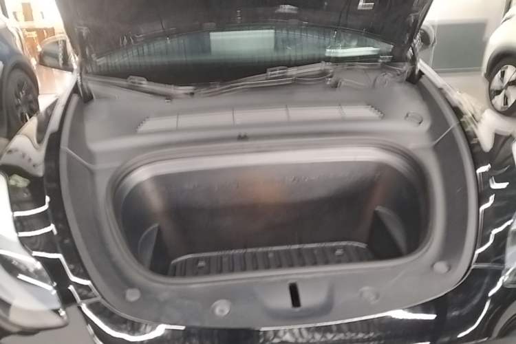 Used Tesla Model Y 2022 Revised Version Rear-Wheel Drive Engine Bay