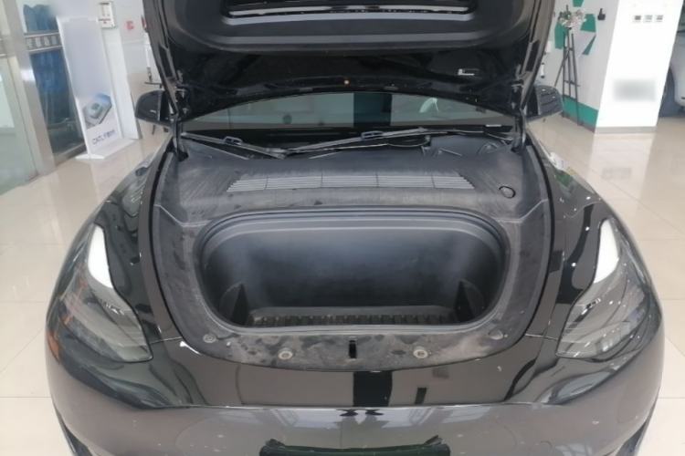 Used Tesla Model Y 2022 Rear-Wheel-Drive Version Engine Bay