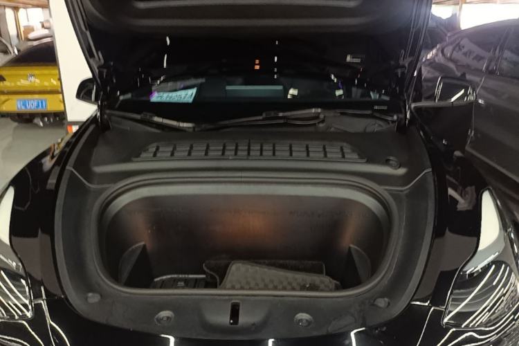 Used Tesla Model Y 2022 Rear-Wheel-Drive Version Engine Bay