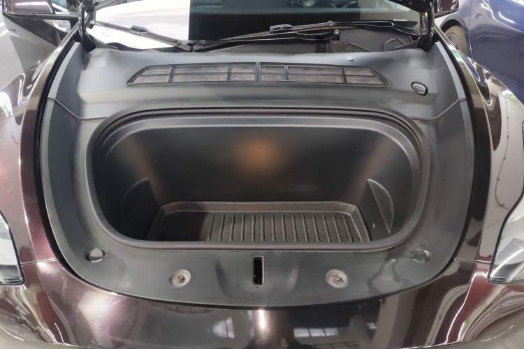 Used Tesla Model Y 2022 Revised Version Rear-Wheel Drive Engine Bay
