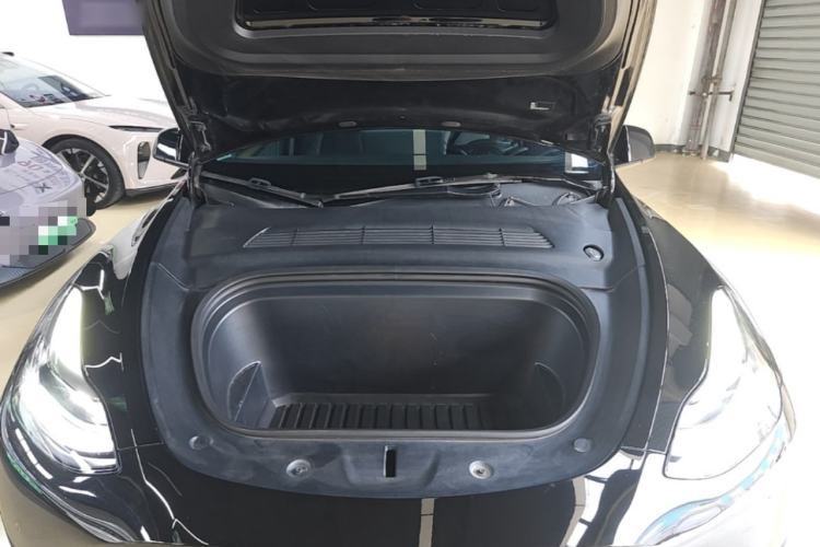 Used Tesla Model Y 2022 Rear-Wheel-Drive Version Engine Bay