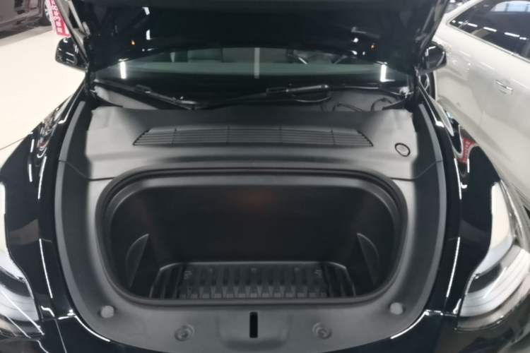 Used Tesla Model Y 2022 Revised Version Rear-Wheel Drive Engine Bay