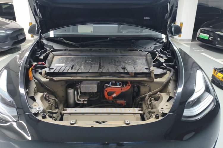 Used Tesla Model Y 2022 Performance High-Performance All-Wheel-Drive Version Engine Bay
