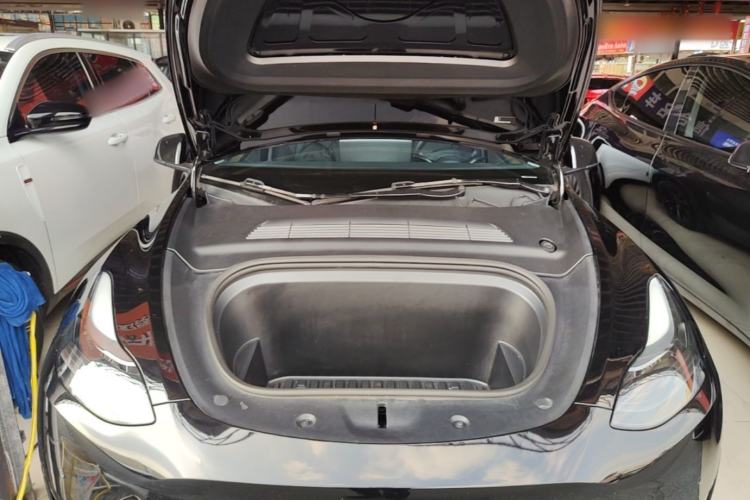 Used Tesla Model Y 2022 Rear-Wheel-Drive Version Engine Bay