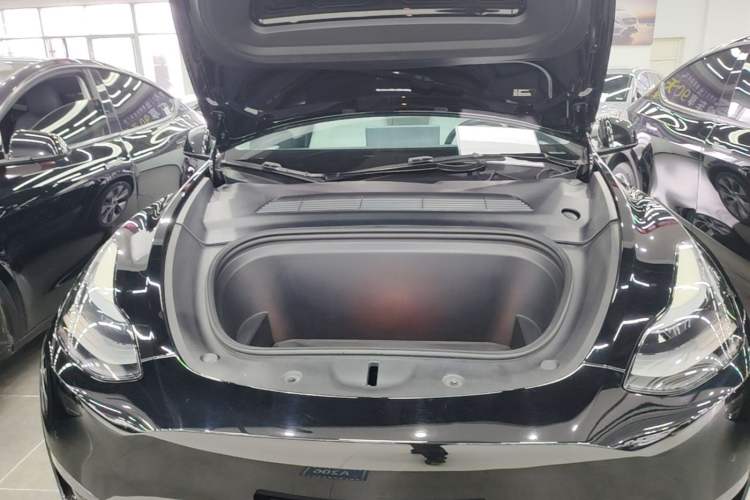 Used Tesla Model Y 2022 Long-Range All-Wheel-Drive Version Engine Bay