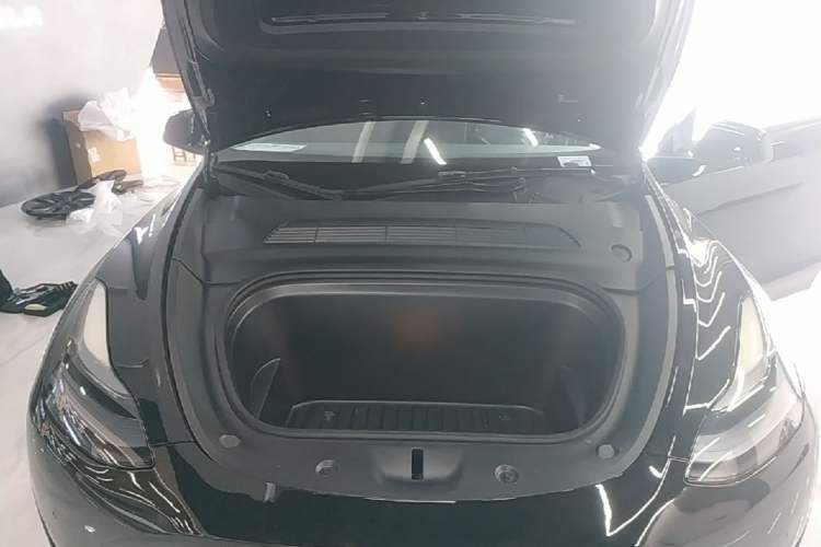 Used Tesla Model Y 2022 Revised Version Rear-Wheel Drive Engine Bay
